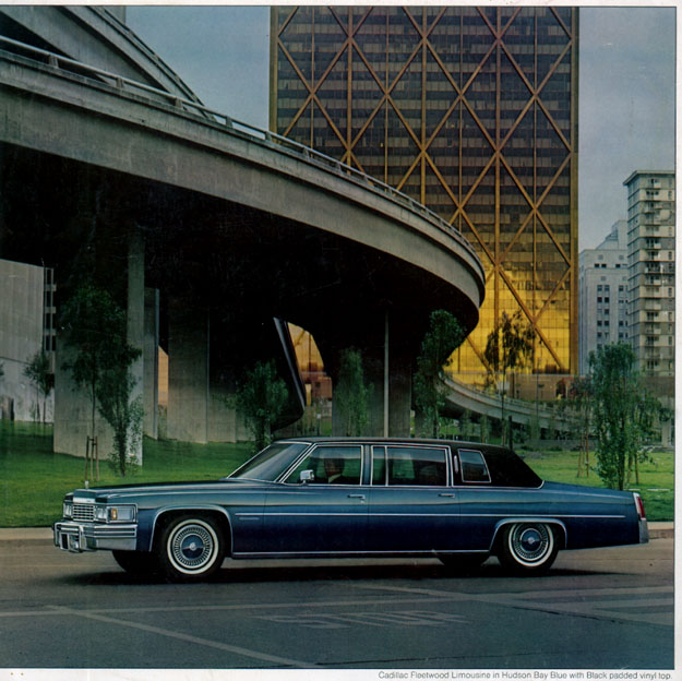 1977 Cadillac Brochure Page 3